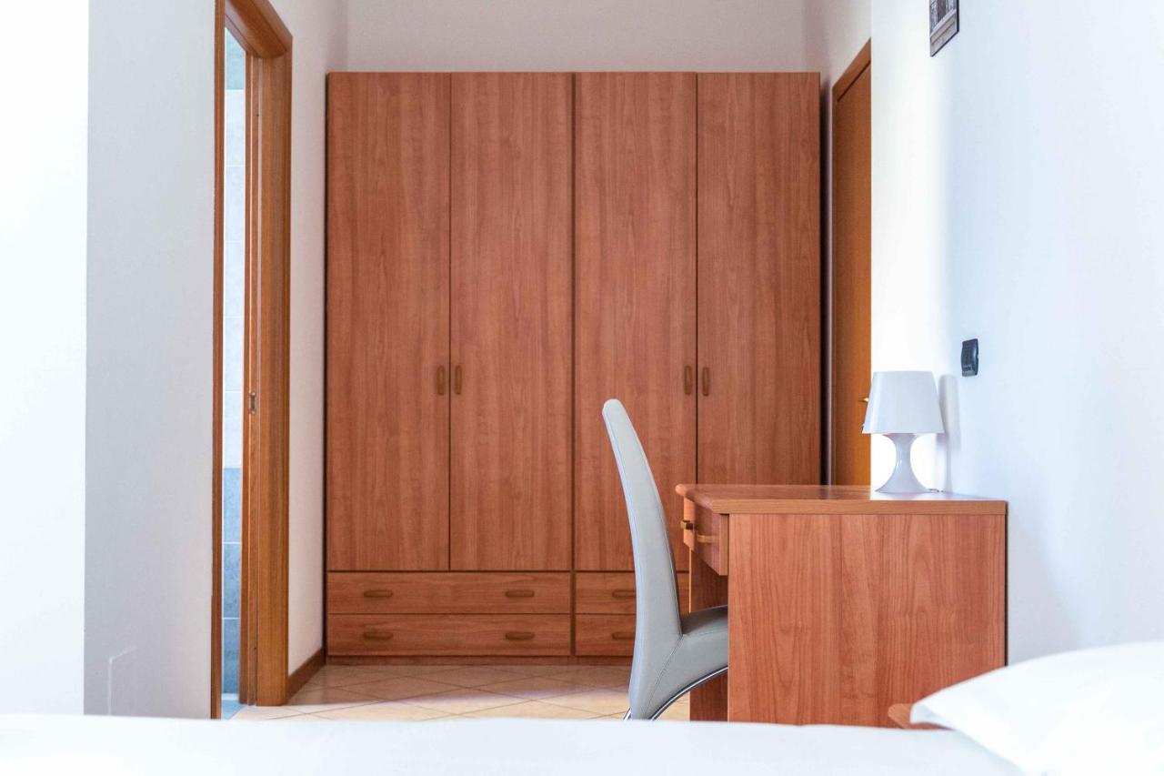 Wayco Rooms Lipomo Εξωτερικό φωτογραφία